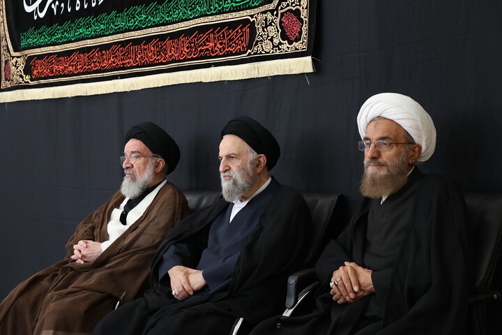 تصاویر/ مراسم عزاداری شهادت امام حسن عسکری (ع) در بیوت مراجع