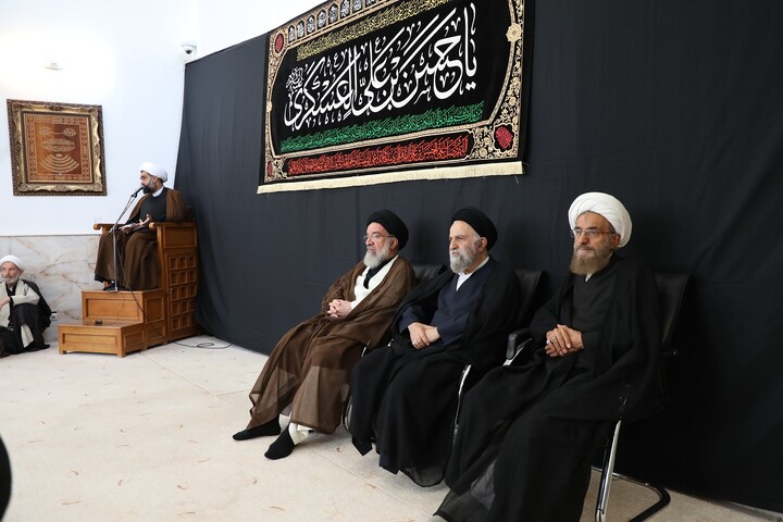 تصاویر/ مراسم عزاداری شهادت امام حسن عسکری (ع) در بیوت مراجع
