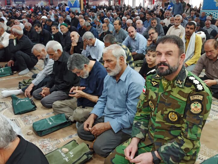 تصاویر/ نمازعبادی سیاسی جمعه کاشان