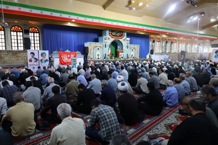 تصاویر/ نماز عبادی سیاسی جمعه در شهرستان ساری