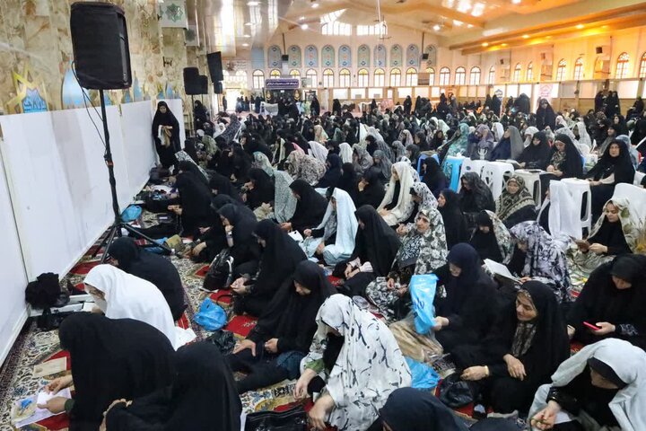 تصاویر/ نماز عبادی سیاسی جمعه در شهرستان ساری