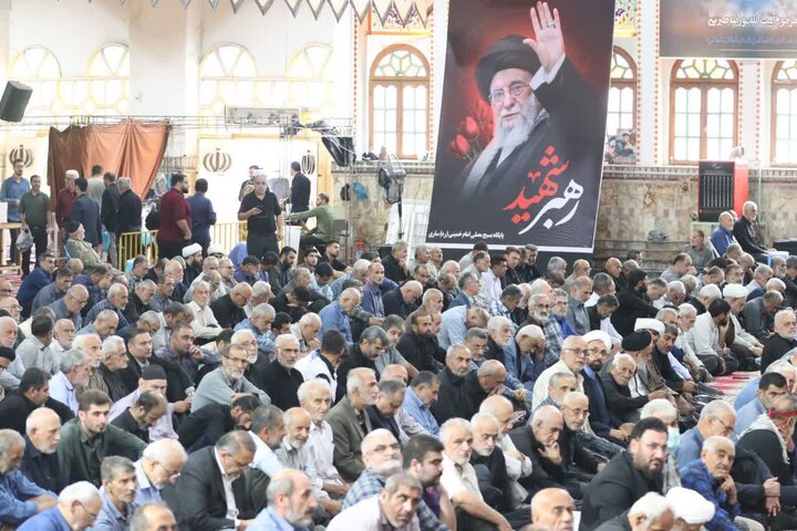 تصاویر/ نماز عبادی سیاسی جمعه در شهرستان ساری