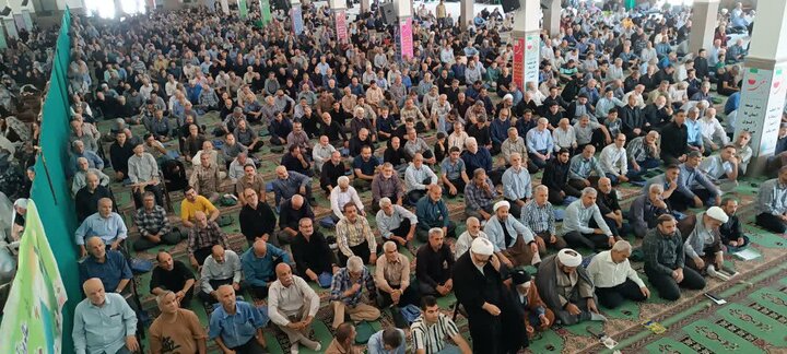تصاویر/اقامه نماز عبادی سیاسی جمعه در ساوه