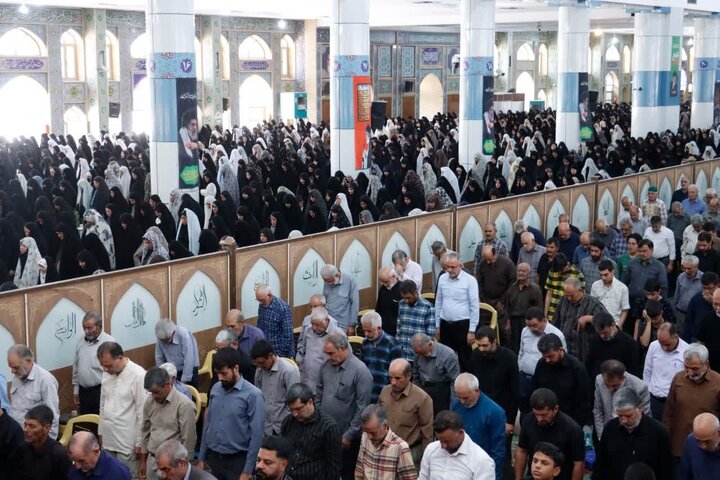 تصاویر/ اقامه نمازجمعه شهر کرمان