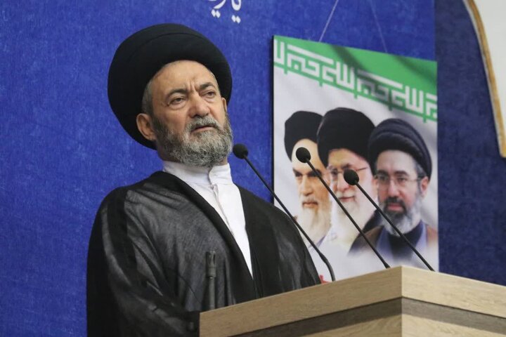 تصاویر/ اقامه نماز جمعه اردبیل