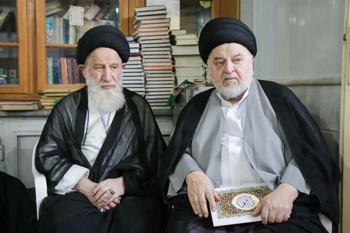 تشییع مرحوم حجت الاسلام والمسلمین عبدالسید محمودی بهبهانی (واعظ) در قم