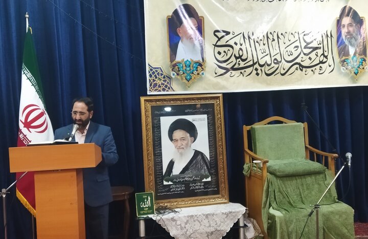 تصاویر/ اجتماع حوزویان در اربعین تدفین امام شهید در مدرسه علمیه امام القائم(عج)