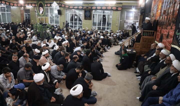 برگزاری گرامیداشت اربعین تدفین «امام شهید» در دفتر آیت‌الله العظمی سیستانی