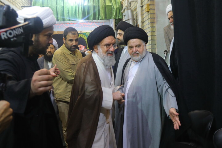 تصاویر / مراسم اربعین تدفین رهبر شهید در دفتر آیت الله العظمی سیستانی در قم