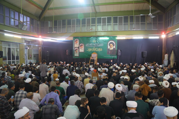 تصاویر / مراسم اربعین تدفین رهبر شهید در دفتر آیت الله العظمی سیستانی در قم