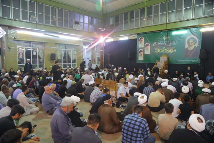 تصاویر / مراسم اربعین تدفین رهبر شهید در دفتر آیت الله العظمی سیستانی در قم