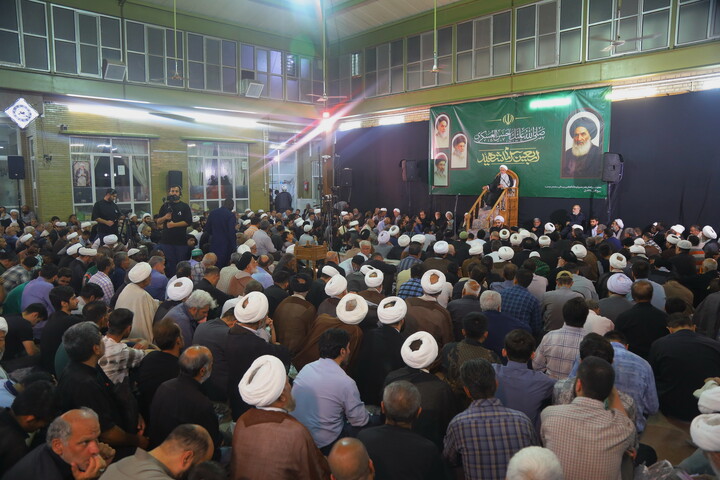تصاویر / مراسم اربعین تدفین رهبر شهید در دفتر آیت الله العظمی سیستانی در قم