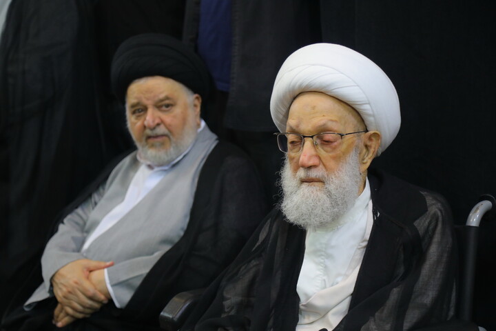 تصاویر / مراسم اربعین تدفین رهبر شهید در دفتر آیت الله العظمی سیستانی در قم