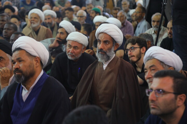 تصاویر / مراسم اربعین تدفین رهبر شهید در دفتر آیت الله العظمی سیستانی در قم