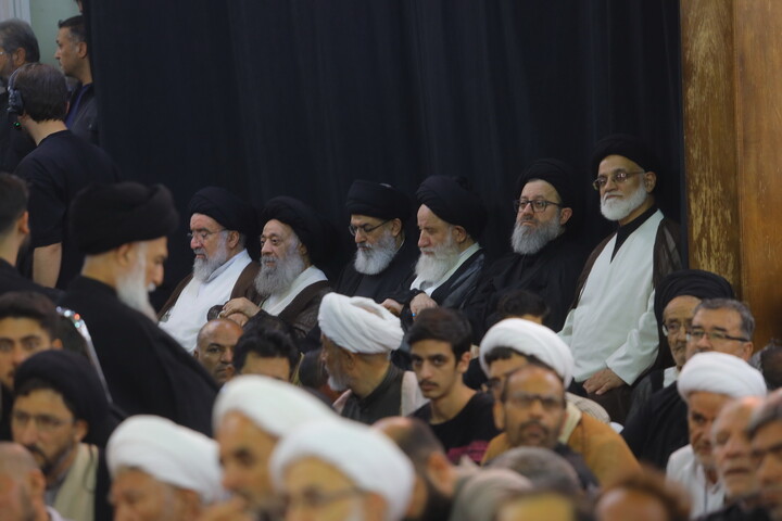 تصاویر / مراسم اربعین تدفین رهبر شهید در دفتر آیت الله العظمی سیستانی در قم