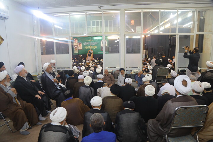 تصاویر / مراسم اربعین تدفین رهبر شهید در دفتر آیت الله العظمی سیستانی در قم