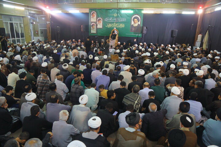 تصاویر / مراسم اربعین تدفین رهبر شهید در دفتر آیت الله العظمی سیستانی در قم