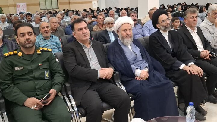 تصاویر/ گردهمائی آزادگان سرافراز کاشان و آران و بیدگل در دانشگاه فرهنگیان