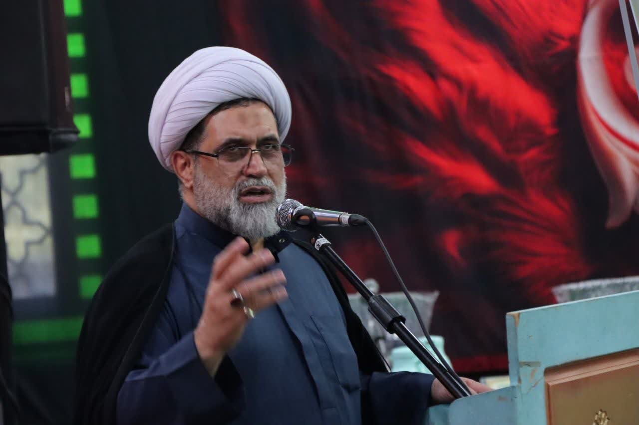 اقتدار امروز ایران به برکت قرآن و ولایت است/ رقابت حدود ۱۶۰۰ نفر در مسابقات قرآن استان سمنان