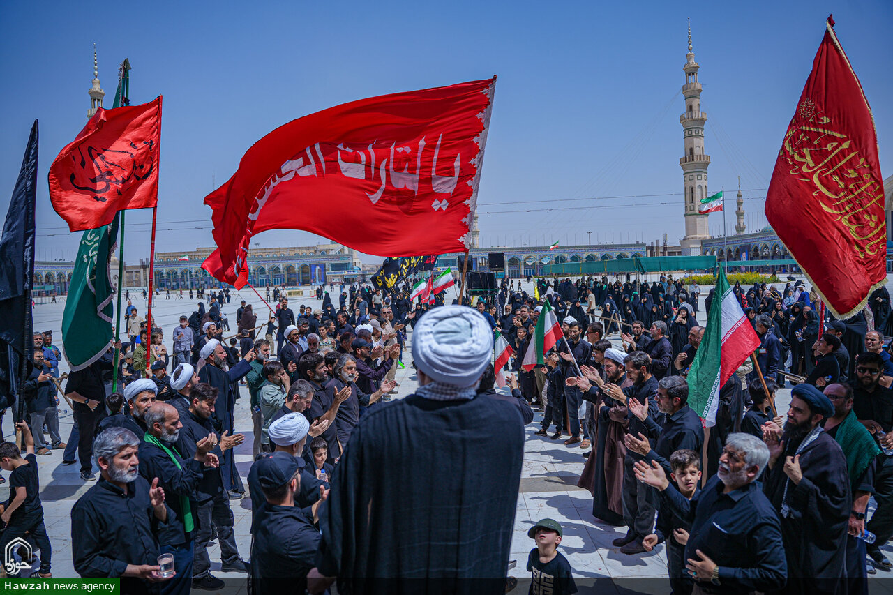 خانه صاحب عزا سوگوار غروب خورشید یازدهم / روضه پدر در خانه پسر / منتظرانی که فریاد «انتقام و خونخواهی» سر دادند + فیلم خانه صاحب عزا سوگوار غروب خورشید یازدهم / روضه پدر در خانه پسر / منتظرانی که فریاد «انتقام و خونخواهی» سر دادند + فیلم