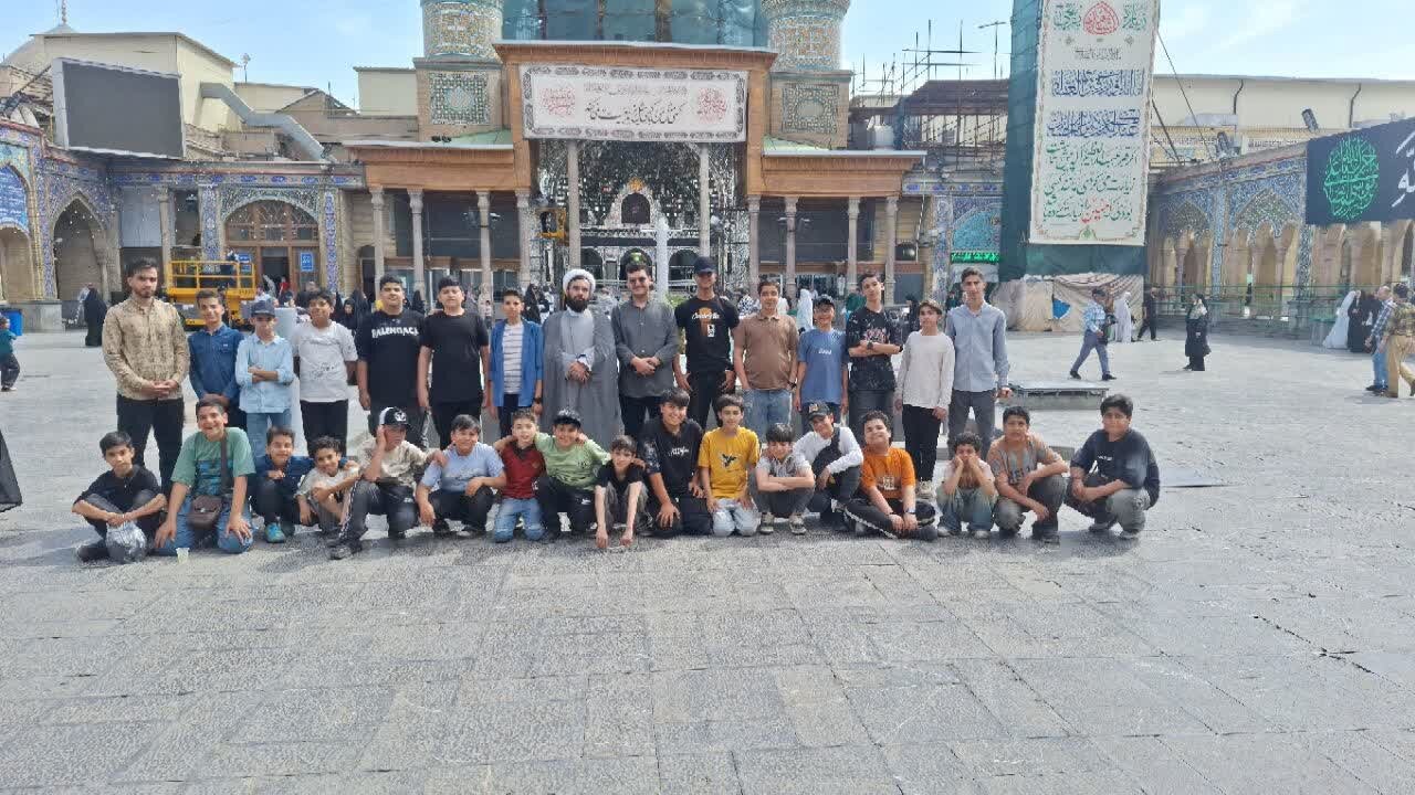 اردوی فرهنگی ـ زیارتی نوجوانان مسجدالنبی(ص) مشیریه برگزار شد