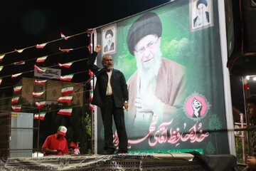خون دانش‌آموزان و معلمان شهید میناب، نماد ایستادگی ملت ایران است