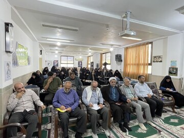 تصاویر/ آغاز پودمان معارف اسلام ناب در حوزه علمیه خواهران با حضور امام جمعه نوشهر