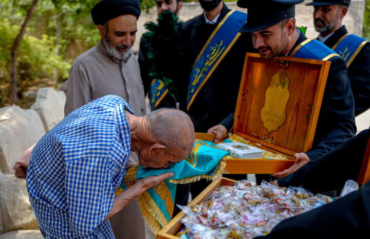 استشمام عطر مهدوی از مسجد جمکران تا ۲۱ استان کشور