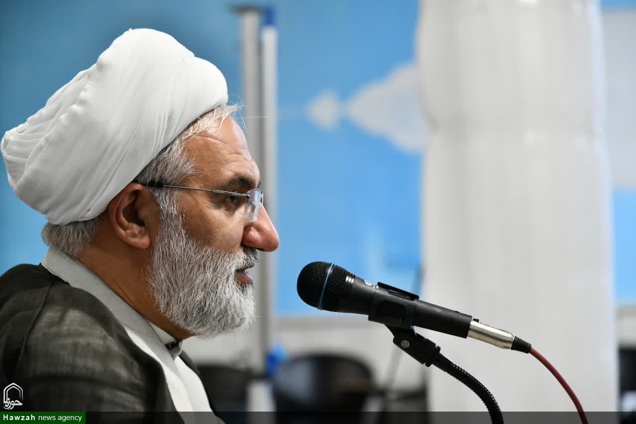 مراکز تخصصی باید میدان‌دار تحقق اسناد بالادستی حوزه باشند