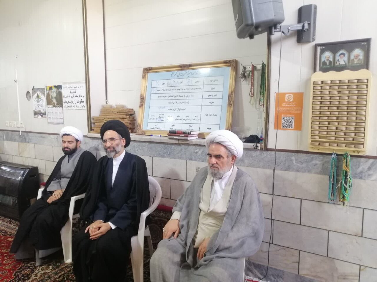 مراسم جشن و سرور آغاز امامت حضرت بقیة الله الاعظم (عج)درکاشان برگزارشد+تصاویر