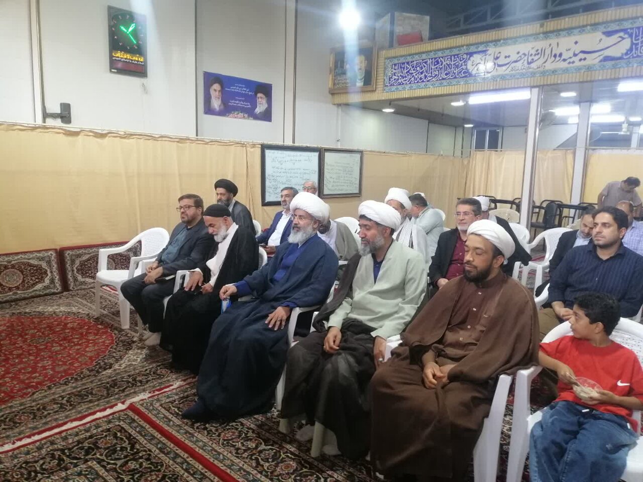 مراسم جشن و سرور آغاز امامت حضرت بقیة الله الاعظم (عج)درکاشان برگزارشد+تصاویر