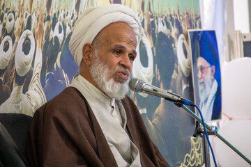صیانت از مرزهای اعتقادی جامعه، رسالت اصلی طلاب در دوران غیبت است