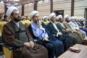 تصاویر/ مراسم افتتاحیه دوره میثاق طلبگی طلاب جدیدالورود مدارس علمیه آذربایجان غربی