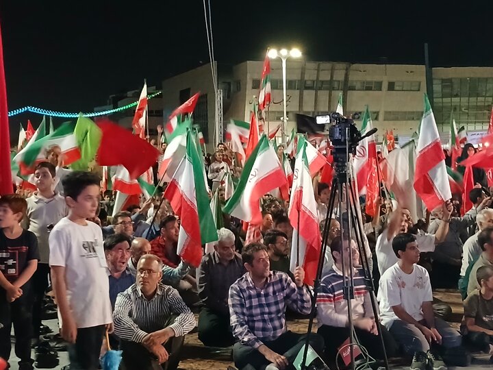 ویژه‌برنامه عهد همدلی بیعت با امام زمان(عج) در عرصه میدان شهدا