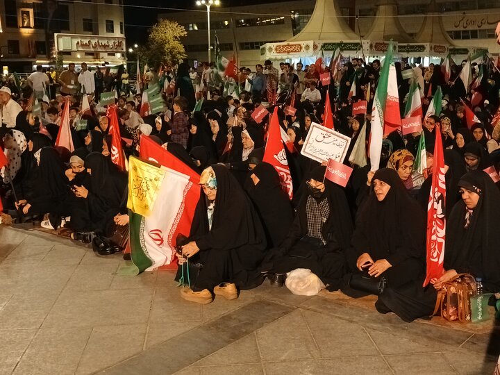 ویژه‌برنامه عهد همدلی بیعت با امام زمان(عج) در عرصه میدان شهدا