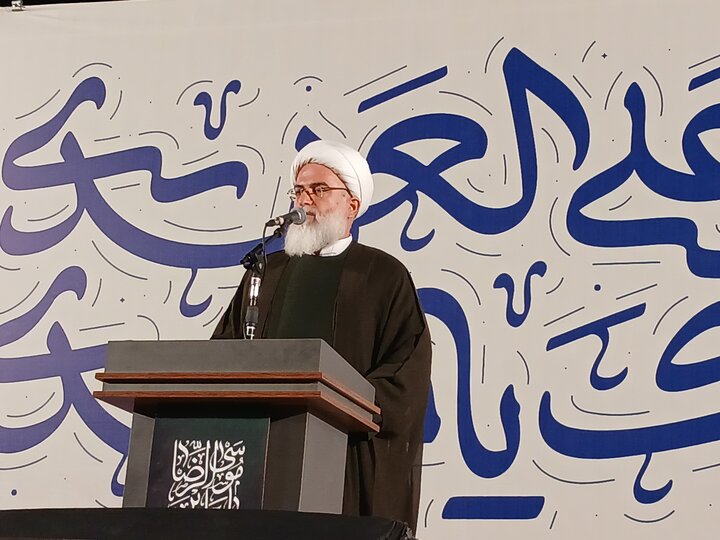 ویژه‌برنامه عهد همدلی بیعت با امام زمان(عج) در عرصه میدان شهدا