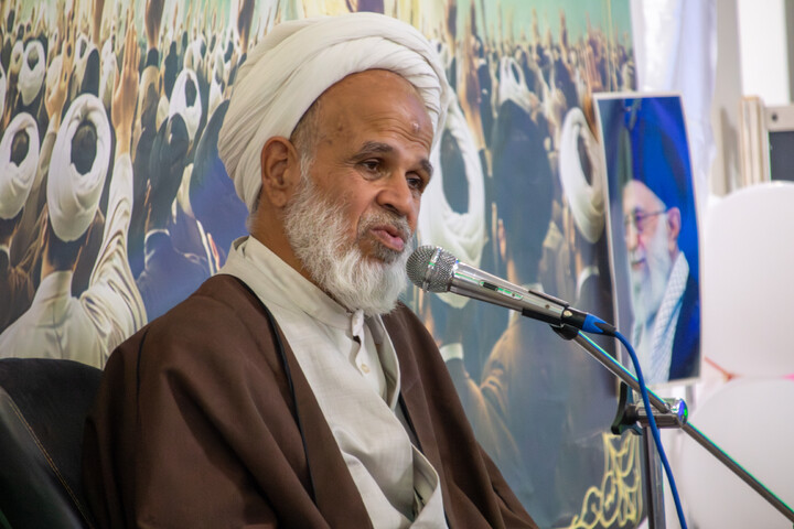 تصاویر/ مراسم بیعت طلاب کرمان در سالروز آغاز امامت امام زمان (عج)