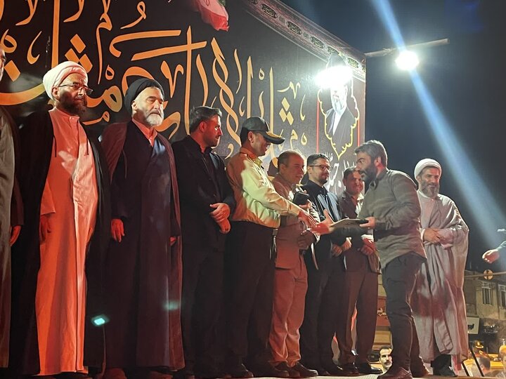 تصاویر / تجلیل از کارگزاران برتر مساجد شهرستان نوشهر