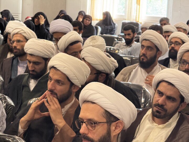 تصاویر/ مجمع دانش آموختگان حوزوی شاغل در آموزش پرورش استان گیلان