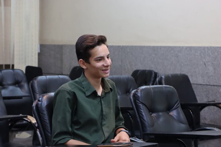 تصاویر/ رویداد تخصصی آشنایی با حوزه علمیه ویژه برنامه دانش‌آموزان دبیرستانی