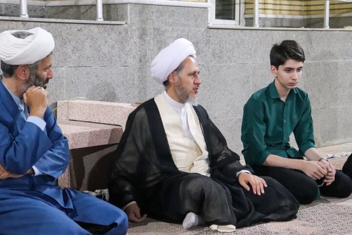 تصاویر/ حلقه های معرفتی و بصیرتی طلاب جدیدالورود مدارس علمیه استان آذربایجان غربی