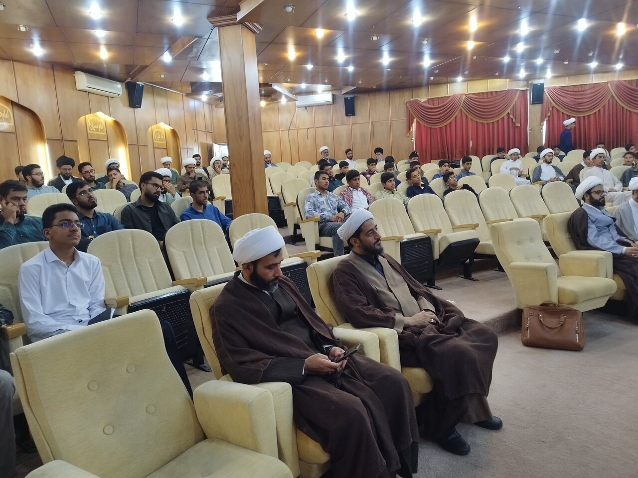 تصاویر/ آیین میثاق طلبگی مدارس علمیه سیستان و بلوچستان