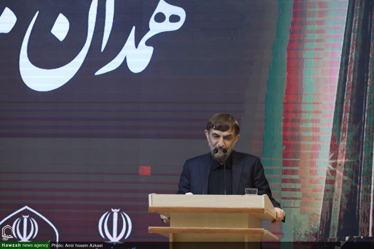 همدان به مرکز تجمع و رفت‌وآمد علما و دانشمندان تبدیل شود