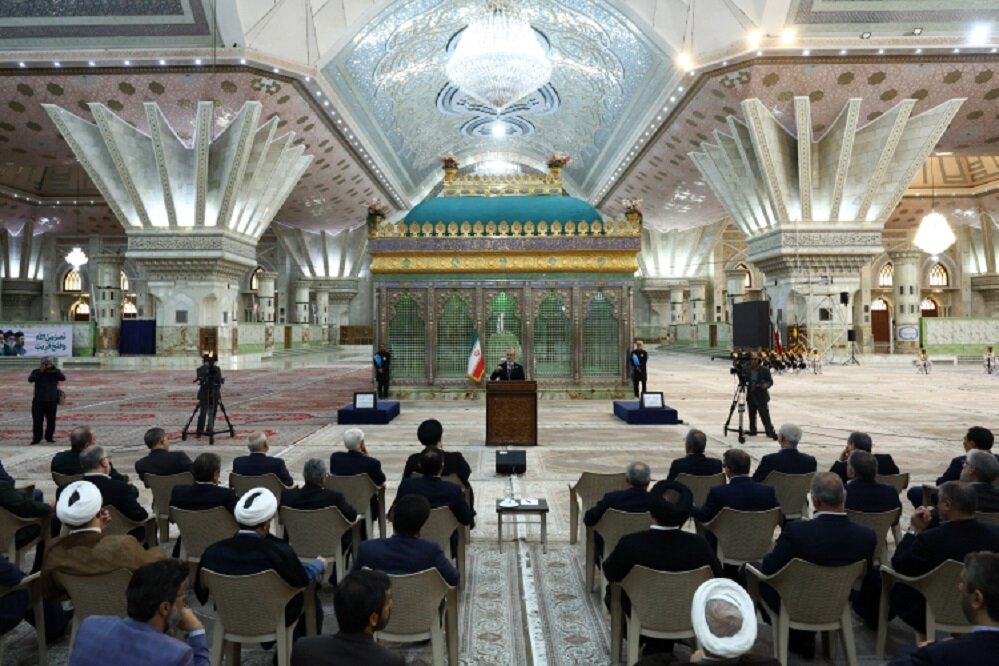 مردم در برابر جنگ تمام‌عیار کاری کارستان کردند/ با وحدت و انسجام، هیچ قدرتی نمی‌تواند ملت ایران را به تسلیم وادار کند