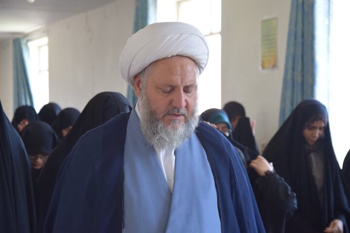 تصاویر/ اردوی علمی، آموزشی و تفریحی ائمه جماعت مساجدشهرستان آران و بیدگل در قمصر