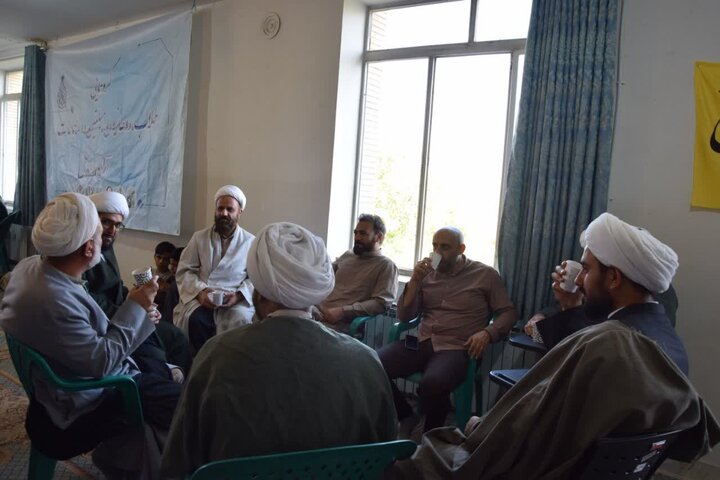 تصاویر/ اردوی علمی، آموزشی و تفریحی ائمه جماعت مساجدشهرستان آران و بیدگل در قمصر