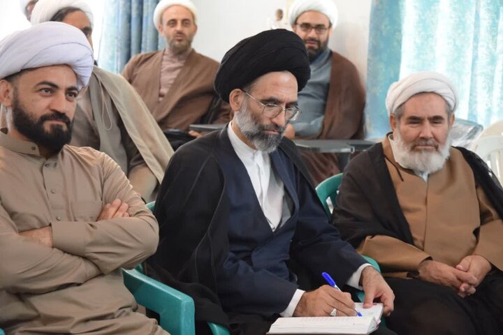 تصاویر/ اردوی علمی، آموزشی و تفریحی ائمه جماعت مساجدشهرستان آران و بیدگل در قمصر