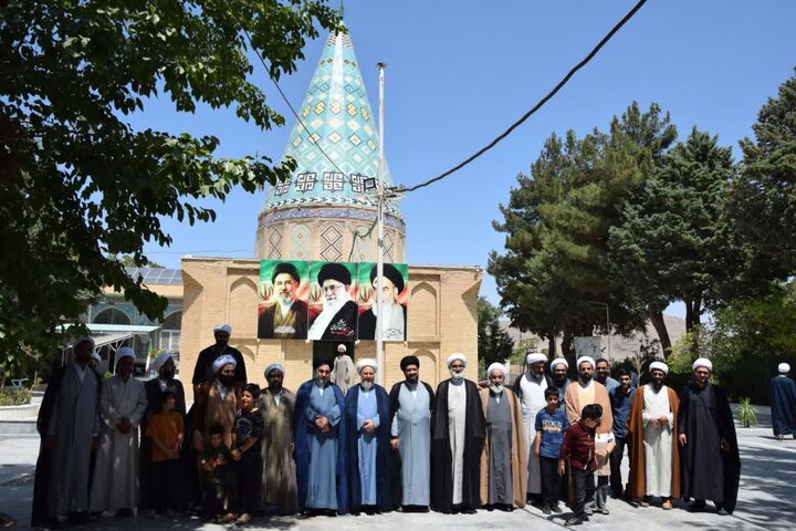 تصاویر/ اردوی علمی، آموزشی و تفریحی ائمه جماعت مساجدشهرستان آران و بیدگل در قمصر