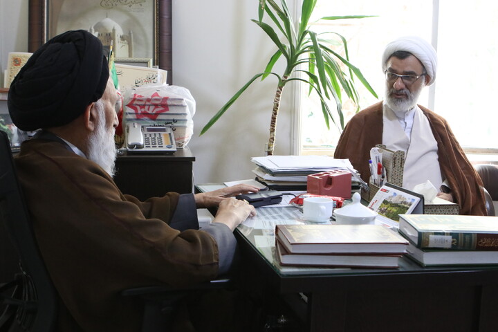 دبیر شورای عالی انقلاب فرهنگی کشور