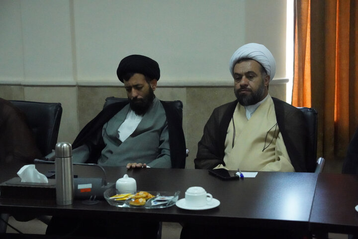 تصاویر /  تجلیل وتقدیر  از روحانی ایثارگر دفاع مقدس